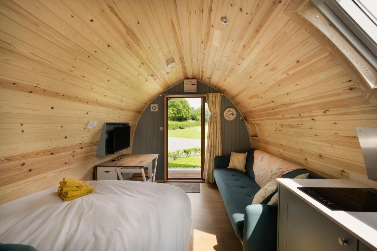 Orchard Glamping Hotel Catterall ภายนอก รูปภาพ